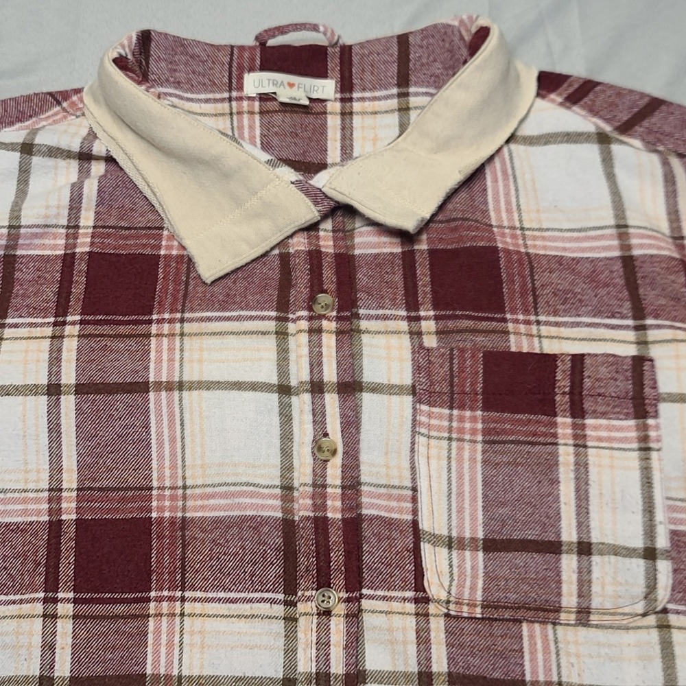 Ultra Flirt Flannel‎ Shirt Womens Medium Burgundy Plaid Contrast Collar RW329698